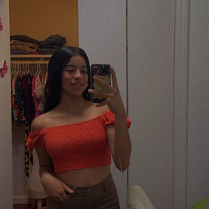 Meet your Posher, Gaby